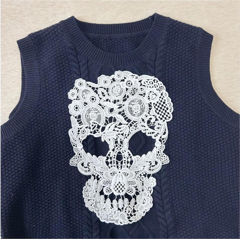 SuiGlory 3 PCS Skeleton Lace Applique, Lace Embroidered Skull Patches for Sewing Decor Dress Decoration - Image 3